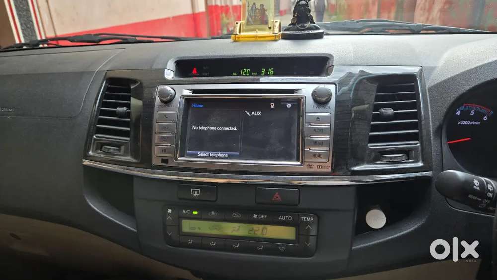 Toyota Fortuner Manual 2014