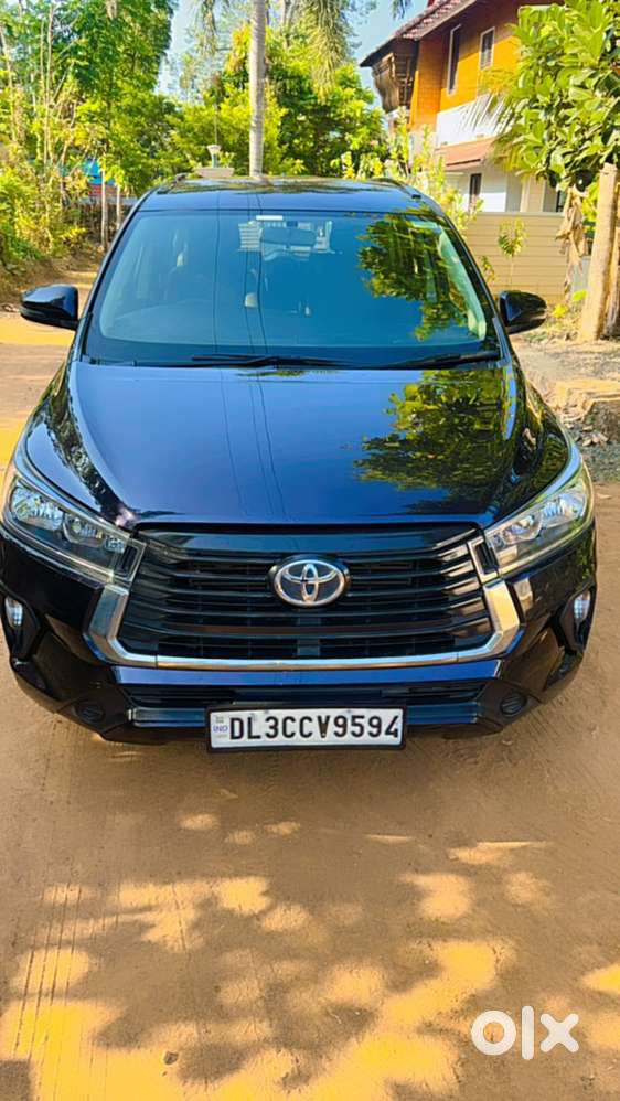 Toyota Innova Crysta 2022 Diesel 530000 Km Driven