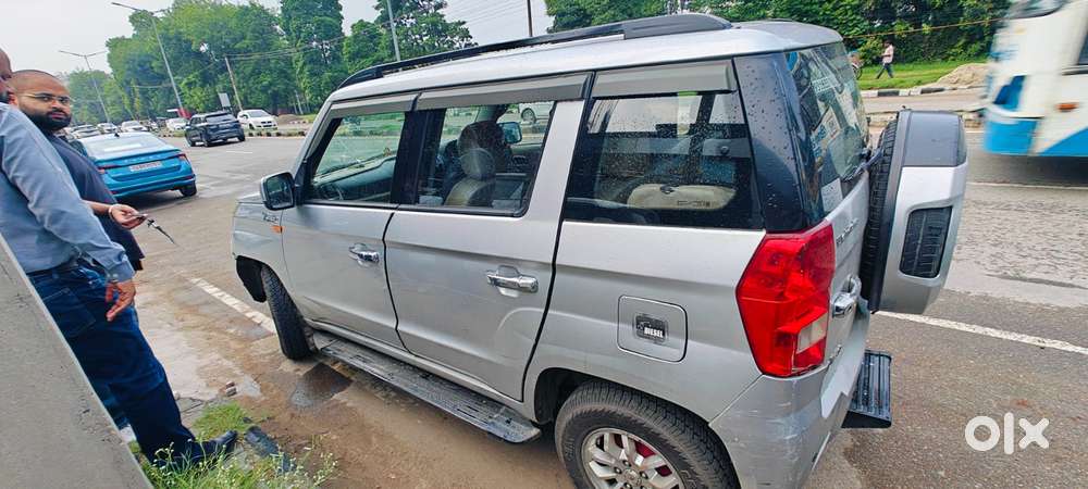 Mahindra Tuv 300 T8, 2015, Diesel