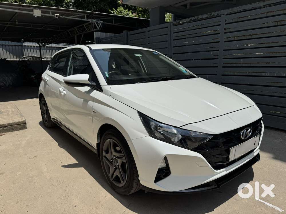 Hyundai I20 Sportz 1.2 Ivt, 2021, Petrol