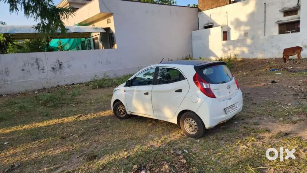 Hyundai Eon 2016 Petrol Well Maintained