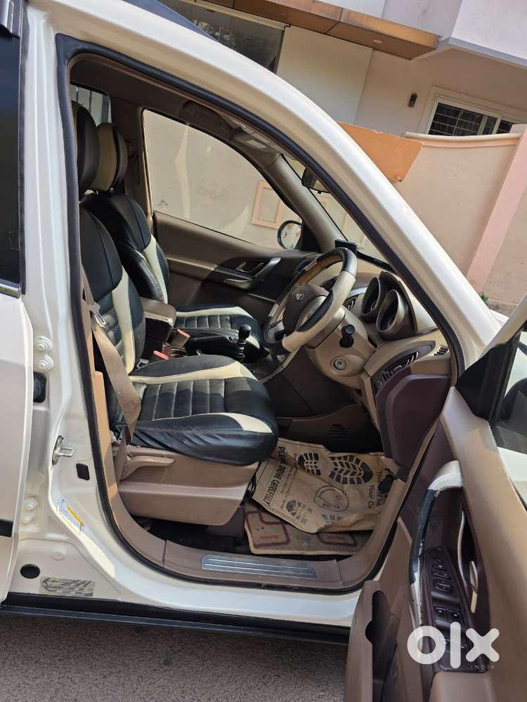 Mahindra Xuv500 W8, 2012, Diesel