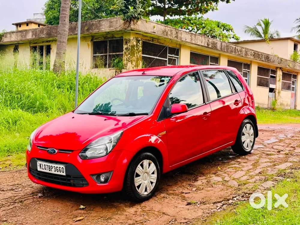 Ford Figo Petrol Titanium, 2010, Petrol