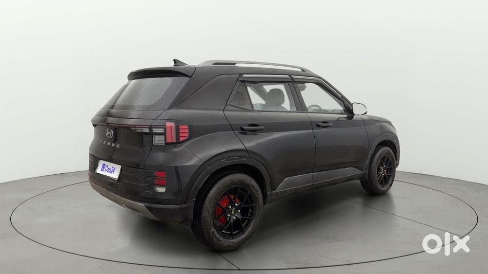 Hyundai Venue 1.2 S (o), 2022, Petrol