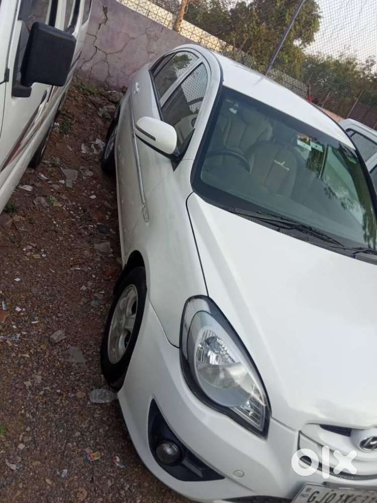 Hyundai Verna