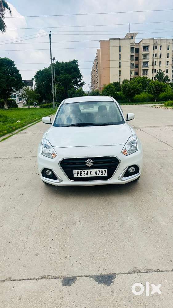 Maruti Suzuki Swift Dzire Vxi Optional, 2022, Petrol
