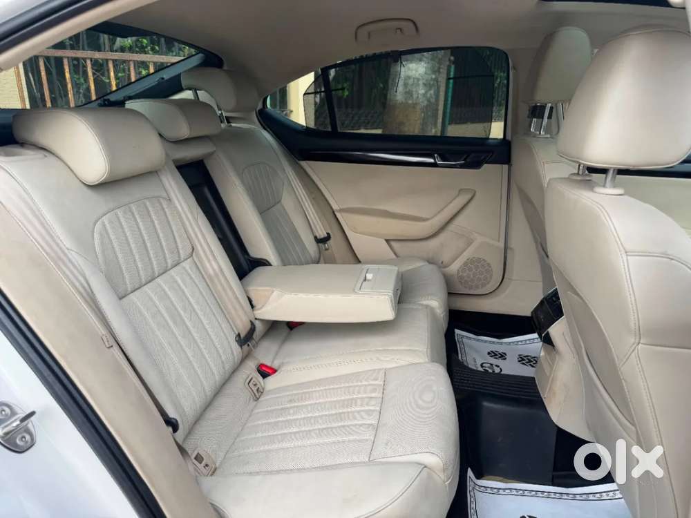 Skoda Superb 2.0 L&k Tsi At, 2017, Petrol