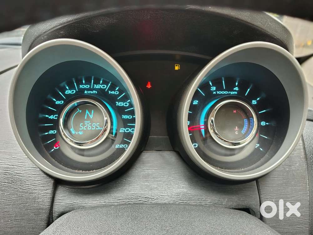 Mahindra Xuv500 2.2 W10, 2016, Diesel