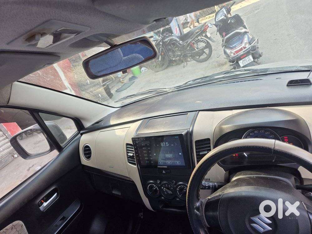 Maruti Suzuki Wagon R Vxi Optional, 2017, Petrol