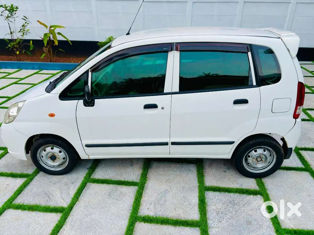 Maruti Suzuki Estilo Lxi 2012
