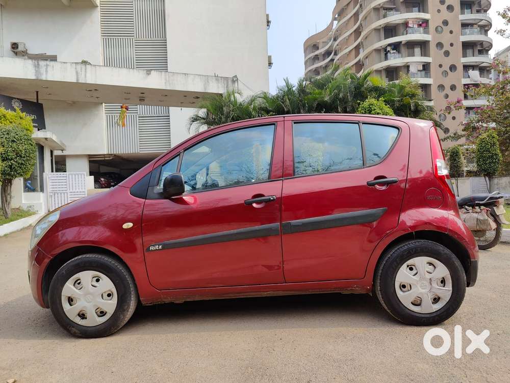 Maruti Suzuki Ritz Lxi, 2011, Petrol