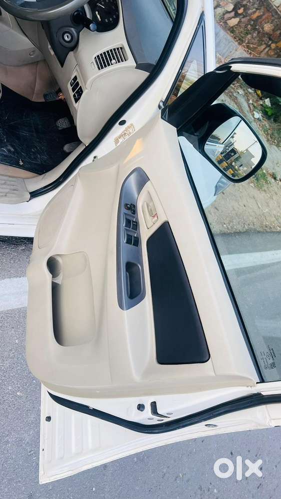 Toyota Innova Diesel 2015