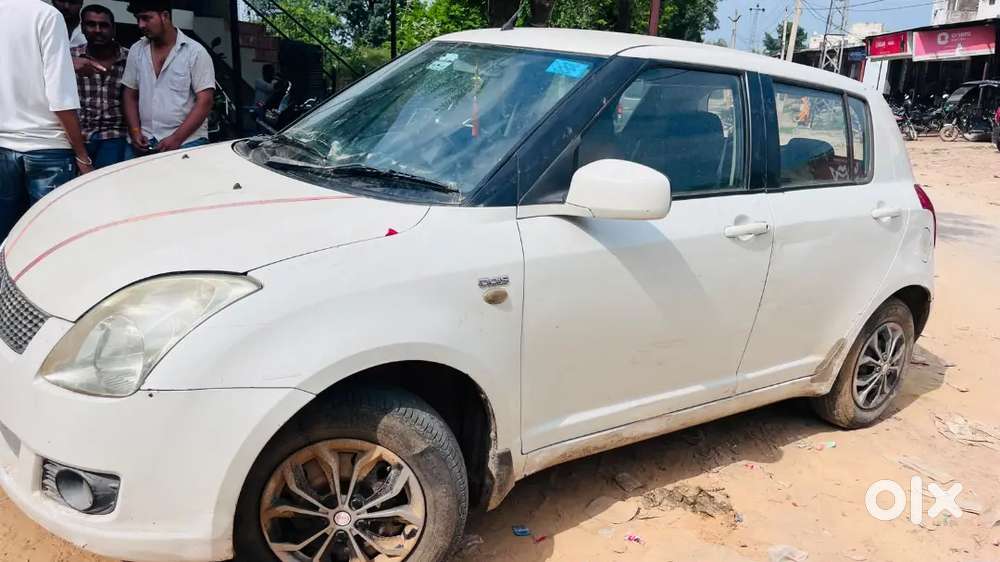 Maruti Suzuki Swift 2010 Diesel 93000 Km Driven