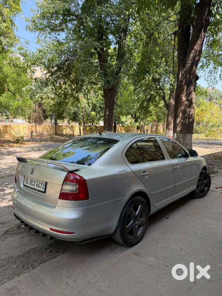 Skoda Laura 2012 Petrol Well Maintained