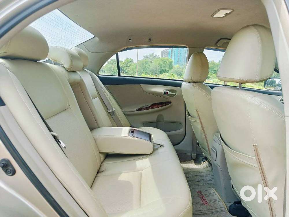 Toyota Corolla Altis G, 2013, Petrol