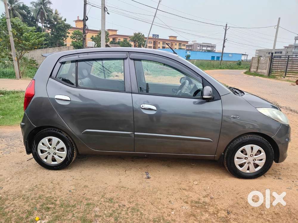 Hyundai I10 Sportz, 2011, Petrol