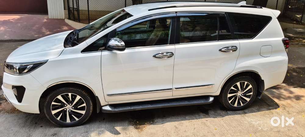 Toyota Innova Crysta 2.4 Z 7 Str, 2022, Diesel