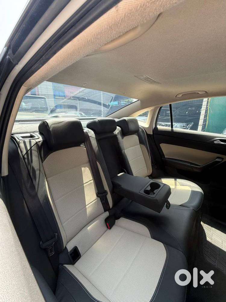 Skoda Slavia 1.0 Tsi Style At, 2022, Petrol