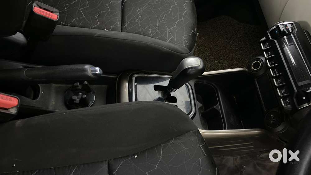 Maruti Suzuki Ignis 1.2 Amt Alpha, 2018, Petrol