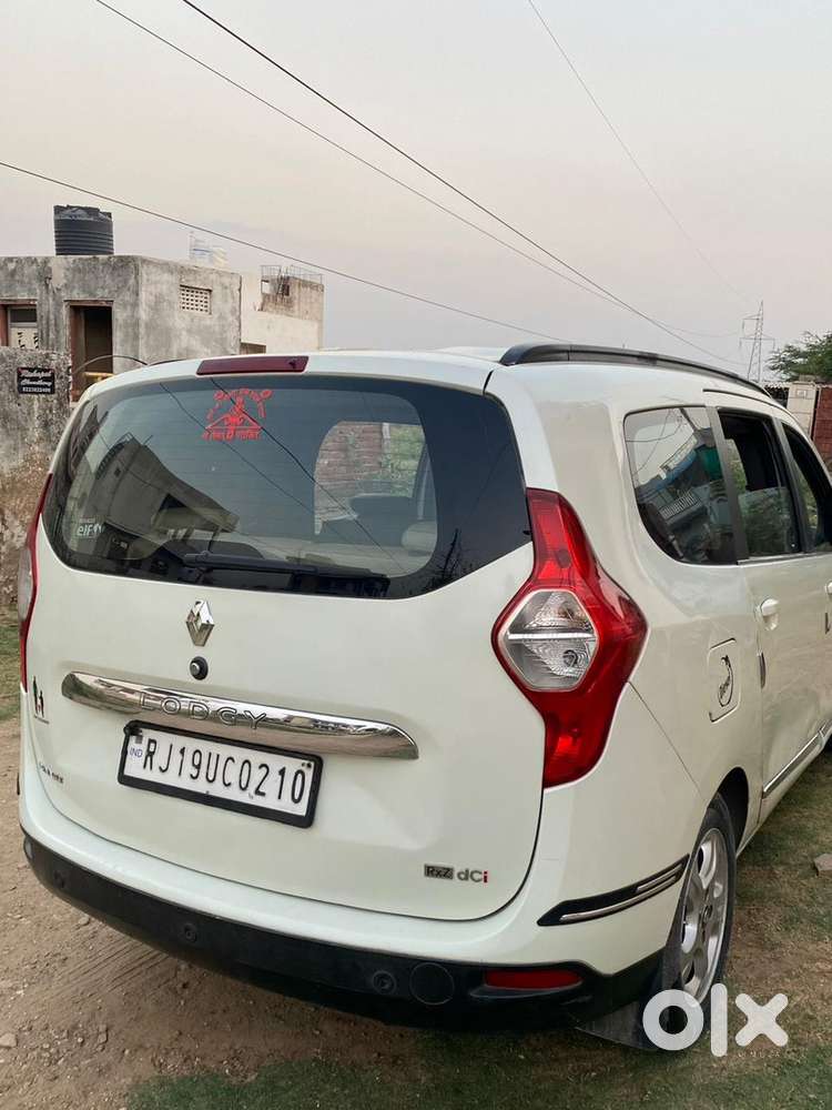 Renault Lodgy 2015 Model | Diesel | 7 Seater | Manual
