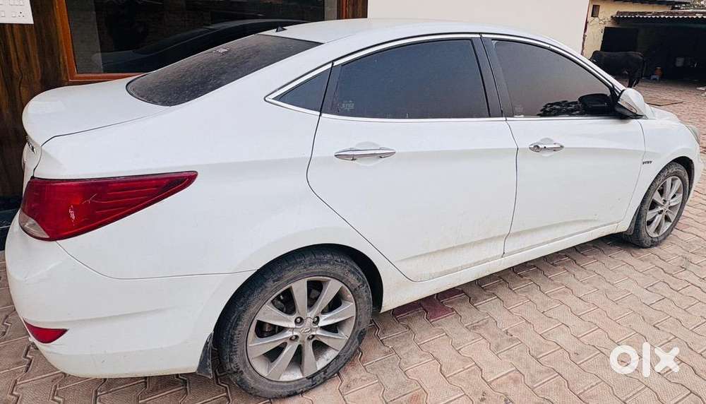 Hyundai Verna 2013 Petrol Well Maintained