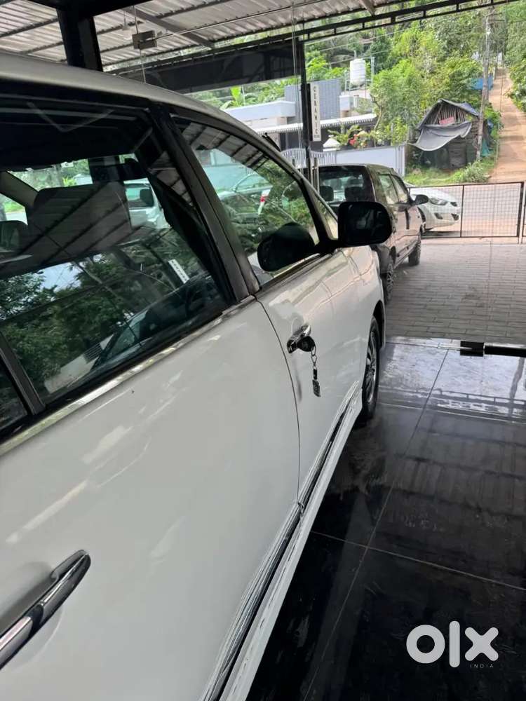 Toyota Innova Diesel Manual 2015 Model