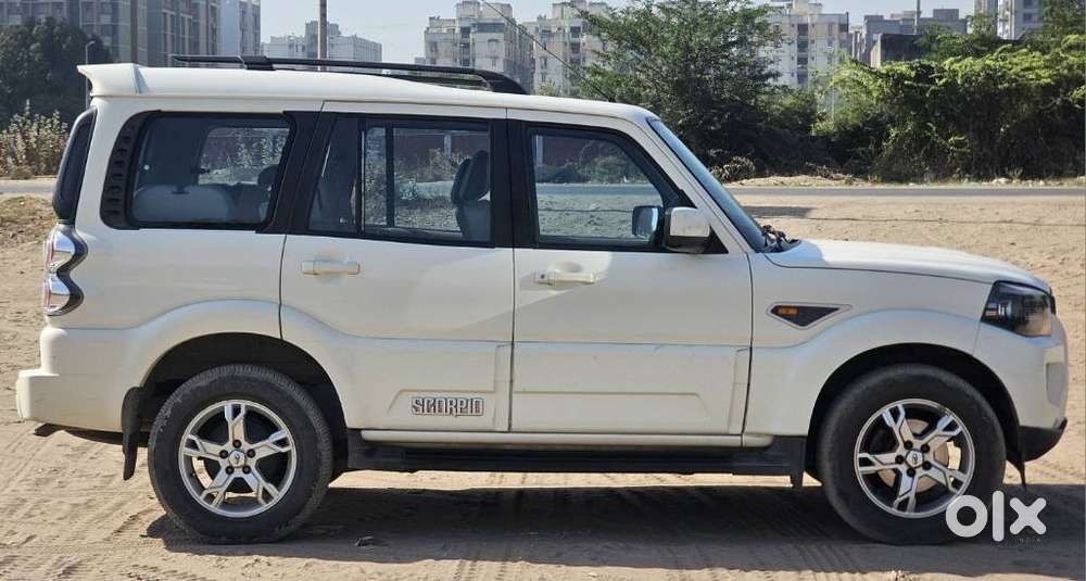 Mahindra Scorpio S10 At 2wd, 2016, Diesel