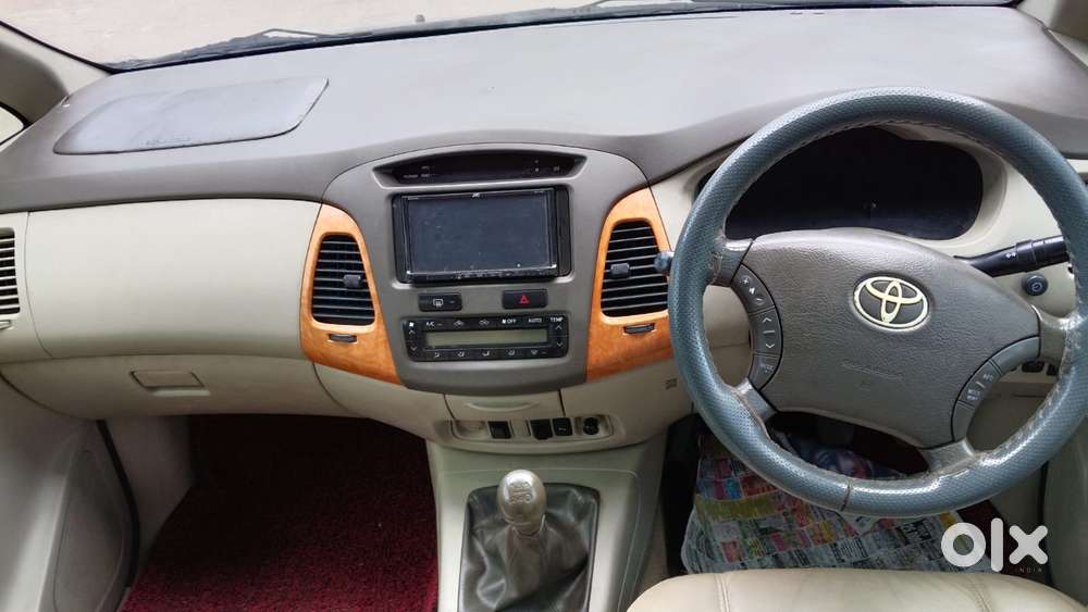 Toyota Innova 2.5 V 7 Str, 2010, Diesel