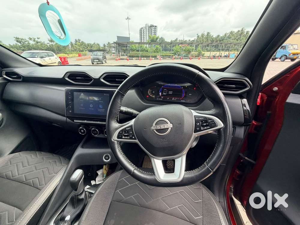 Nissan Magnite 1.0 Xv Premium Turbo Cvt, 2023, Petrol