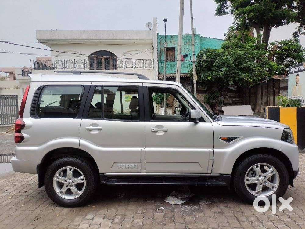 Mahindra Scorpio 1.99 S10, 2016, Diesel
