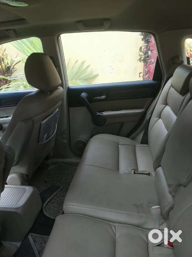 Honda Cr-v Petrol 2009 Awd At  Showroom Recorded History