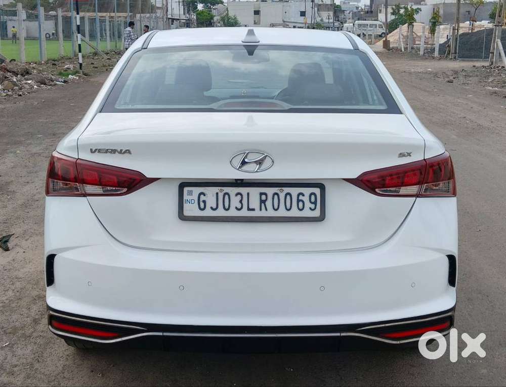 Hyundai Verna 2021 Diesel 90000 Km Driven