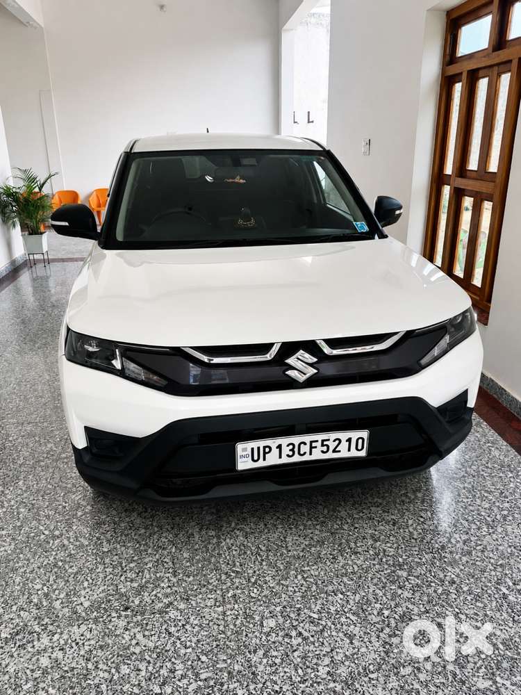 Maruti Brezza Vxi 2024  1st Owner  20,000 Km