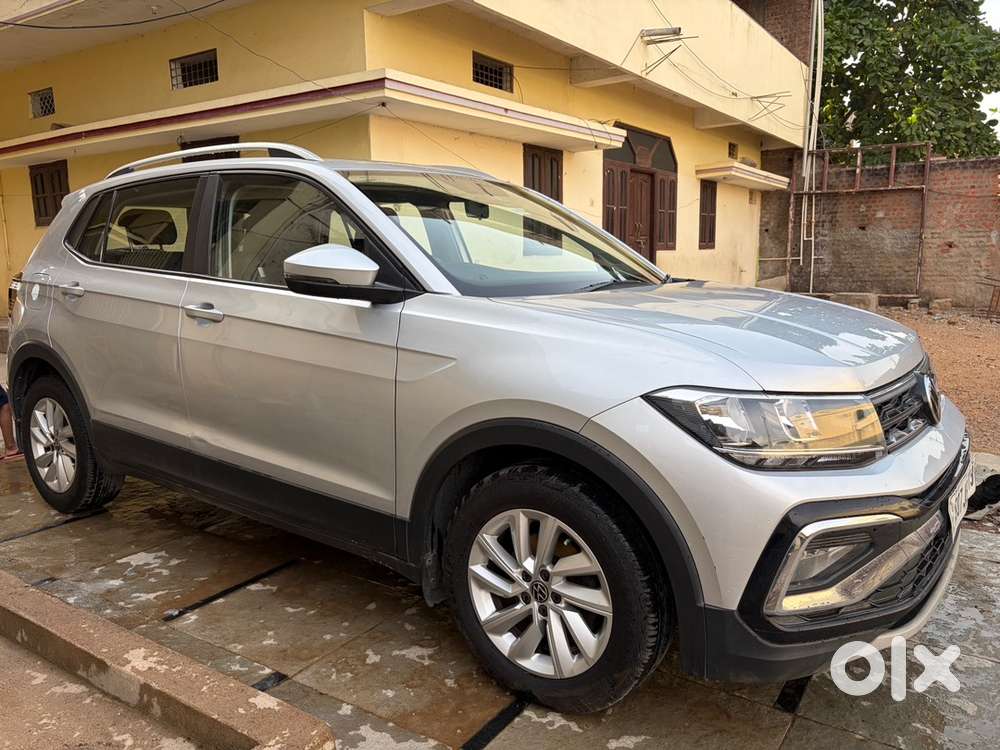 Volkswagen Taigun 1.0 Tsi Highline Automatic Complete Showroom Track