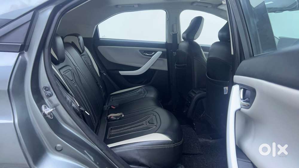 Tata Nexon Creative Plus S 1.2 Revotron Petrol 6 Mt, 2024, Petrol