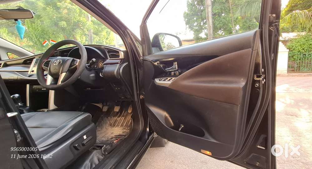 Toyota Innova Crysta 2.4 Z 7 Str, 2024, Diesel