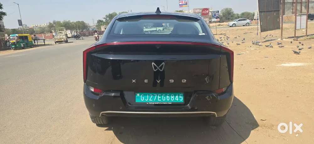 Mahindra Xev 9e 2025 Big 11.3 Kw Charger Electric Well Maintained