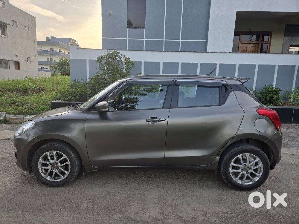 Maruti Suzuki Swift Amt Zxi, 2018, Petrol