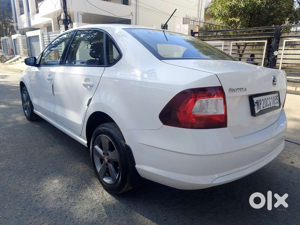 Skoda Rapid 1.6 Mpi Ambition, 2017, Petrol