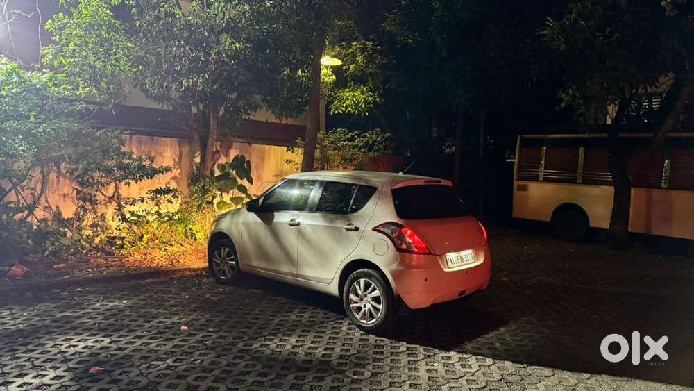 Maruti Suzuki Swift 2012 Diesel Well Maintained
