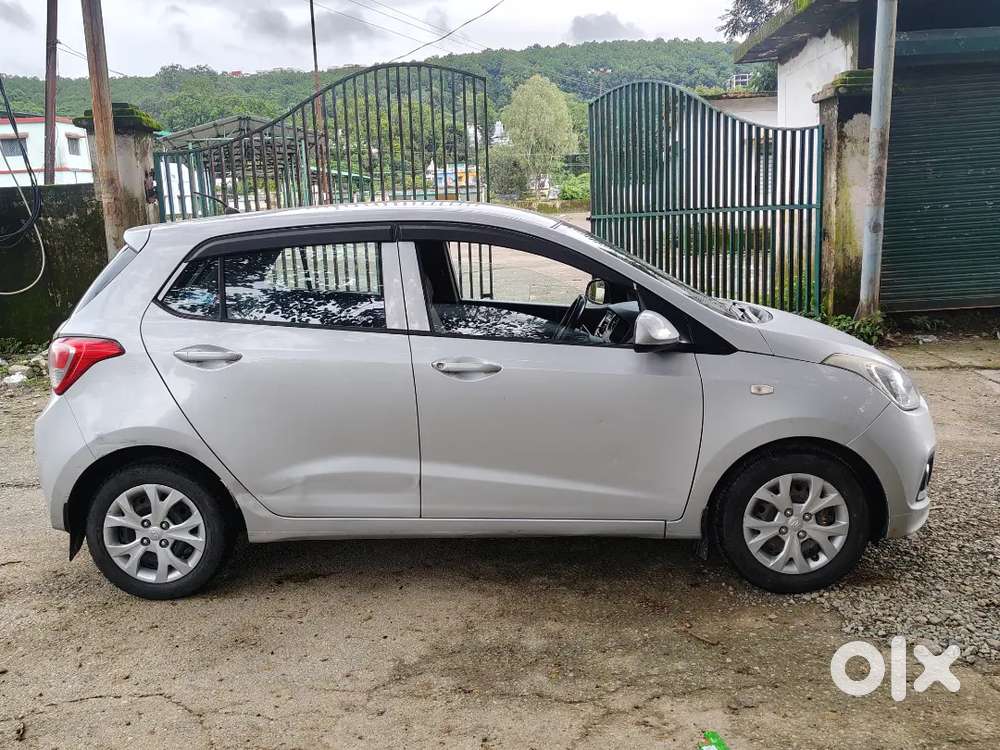 Hyundai Grand I10 2014 Last December Petrol Family Car