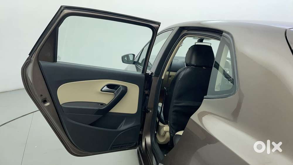 Volkswagen Polo 2009-2013 Petrol Highline 1.2l, 2017, Petrol