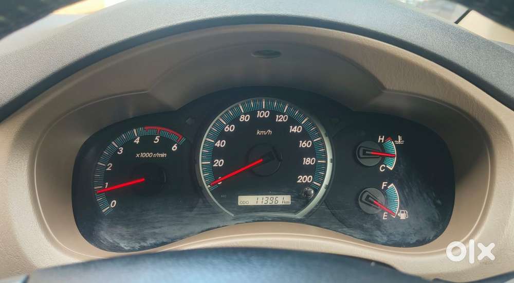 Toyota Innova 2.5 Vx 8 Str, 2015, Diesel