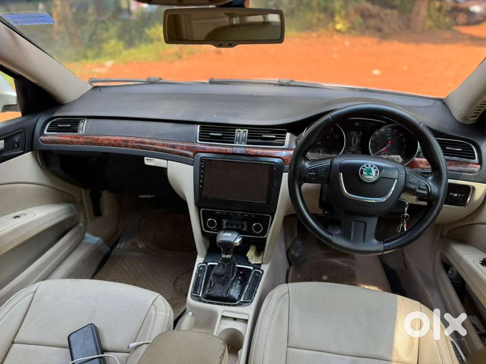 Skoda Superb Automatic 2010 Model