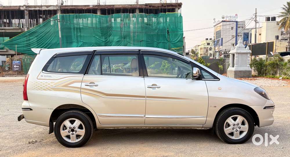 Toyota Innova 2.5 V 7 Str, 2008, Diesel