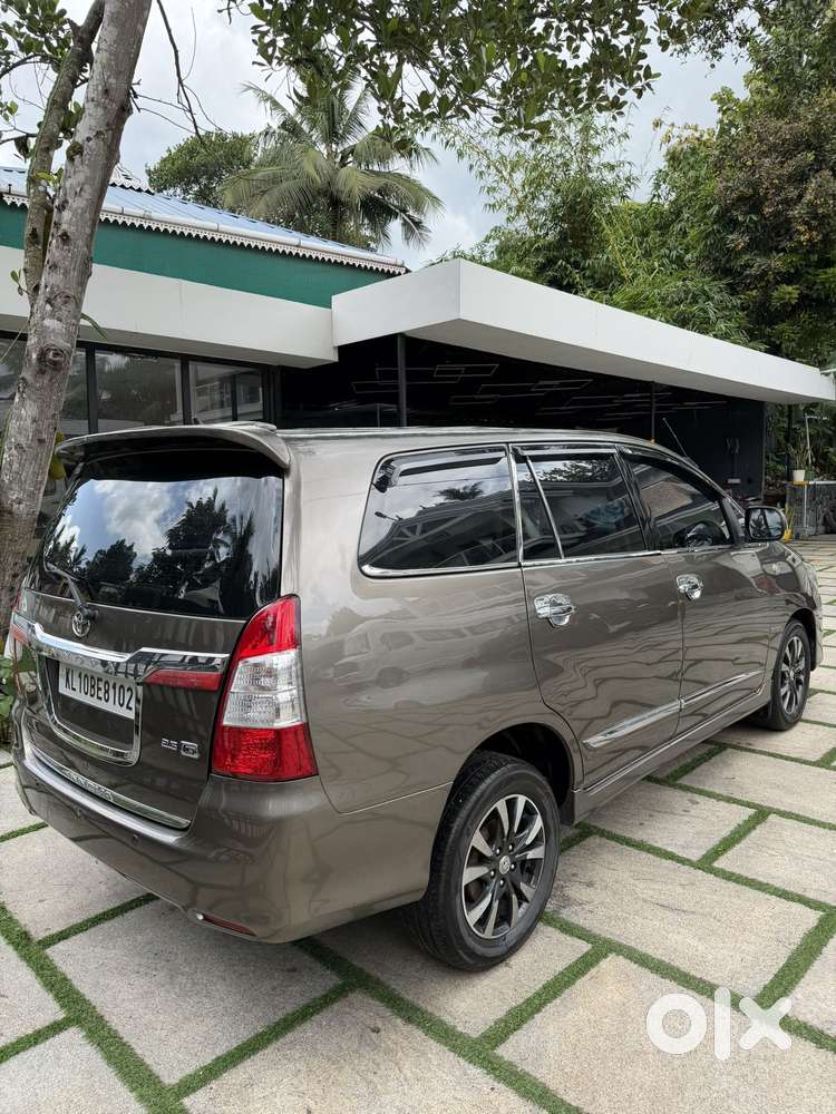 Toyota Innova 2.5 G (diesel) 7 Seater, 2016, Diesel