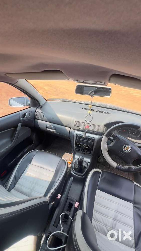 Skoda Octavia 2004 Cng & Petrol Well Maintained