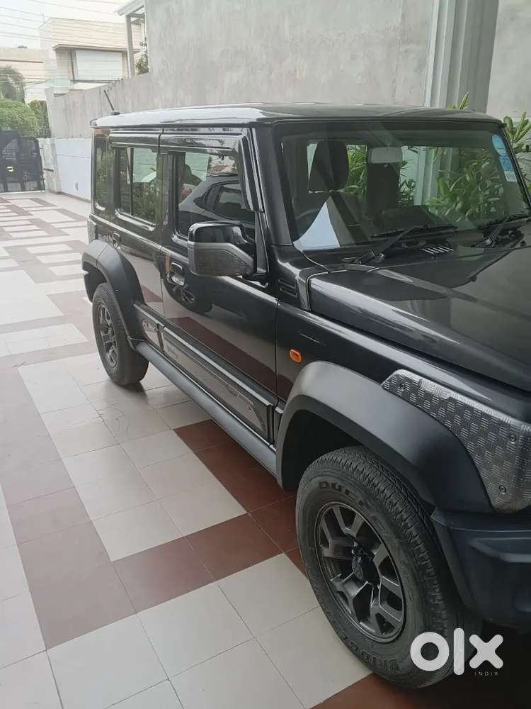 Mint Condition Vehicle Alpha Pro Grip Automatic.