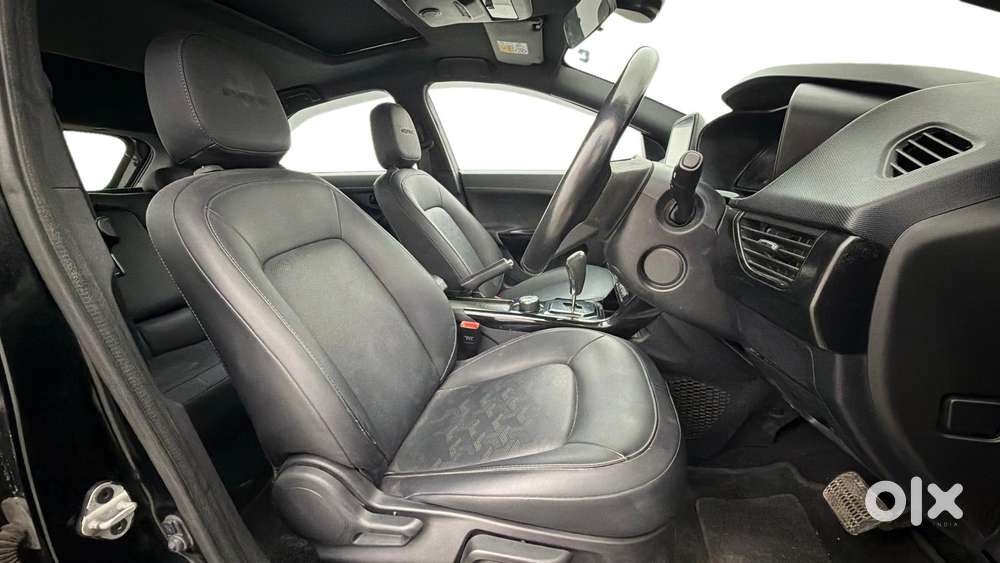 Tata Nexon 1.2 Revotron Xza Plus (o) Amt, 2022, Petrol