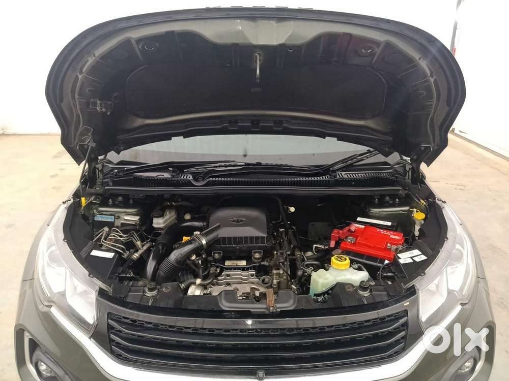 Tata Nexon 1.2 Revotron Xz Plus Dual Tone Roof (s), 2021, Petrol